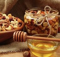 Honey and nuts stimulate potency